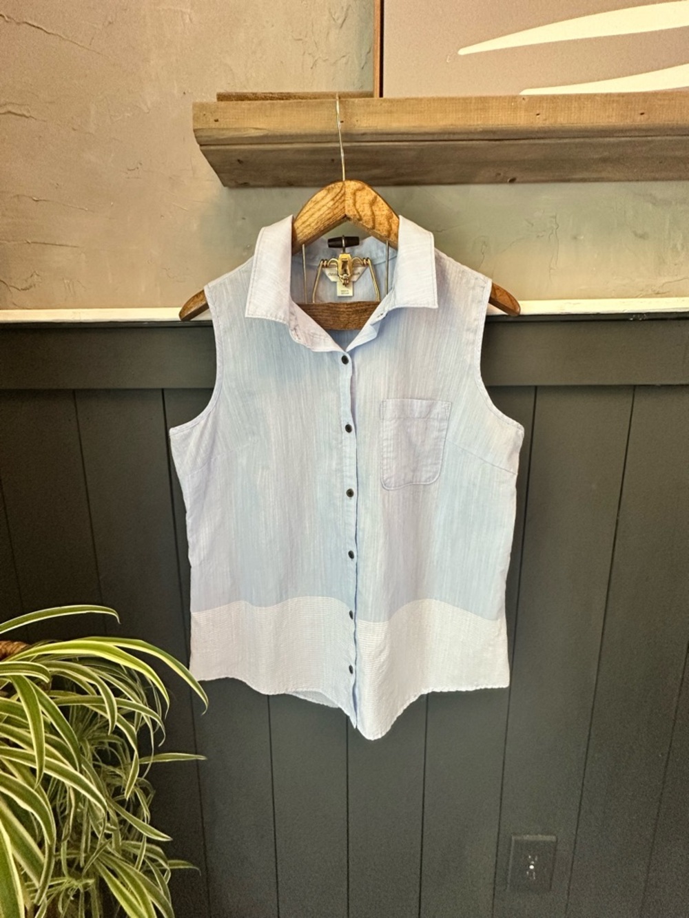 Christopher & Banks Cotton Light Blue Stripe Sleeveless Button-Up Shirt size L